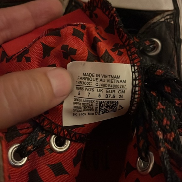 HARLEY Quinn High-Top Converse Chucks size 7 women or 5 men. Original laces! - Picture 3 of 10